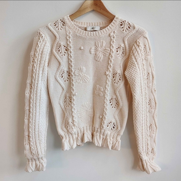 Ivory Ruffled Hem Cable Knit Sweater - Picture 5 of 8